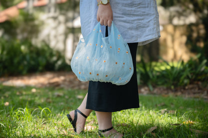 Blue Daisy Flower Mesh Bag